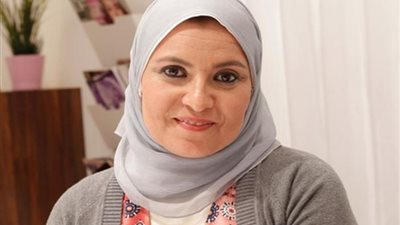 هبة قطب تطالب بنشر الثقافة الجنسية في المراحل التعليمية بداية من الحضانة
