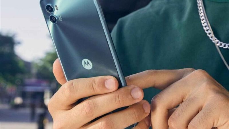 هاتف Moto E22s