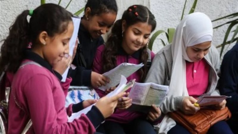 طلاب صفوف النقل - أرشيفية
