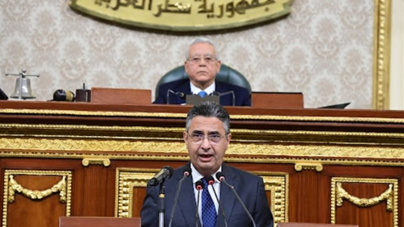وزير التموين