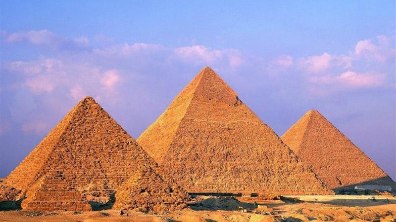الأهرامات