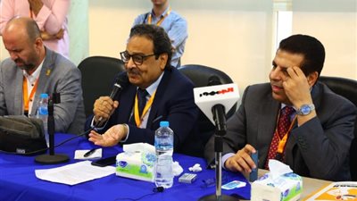 يترأسه فريد زهران، أسماء أعضاء المجلس الانتقالي للحزب المصري الديمقراطي (صور)