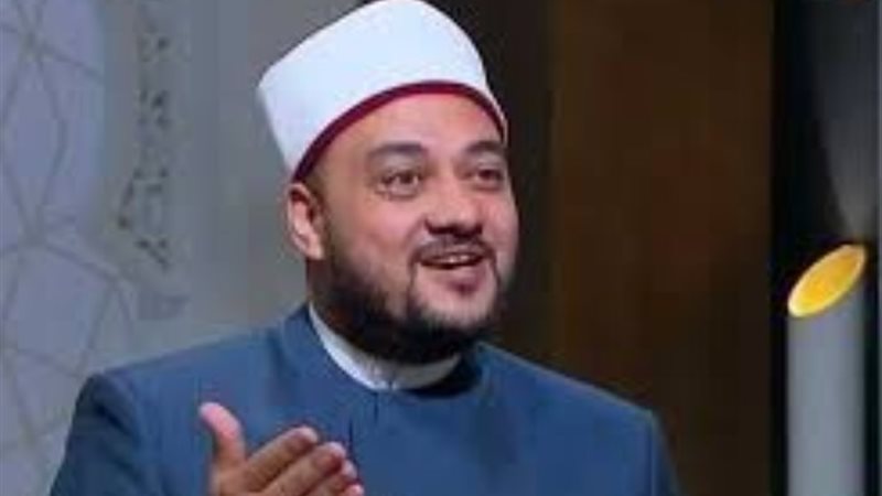الدكتور أحمد نبوي