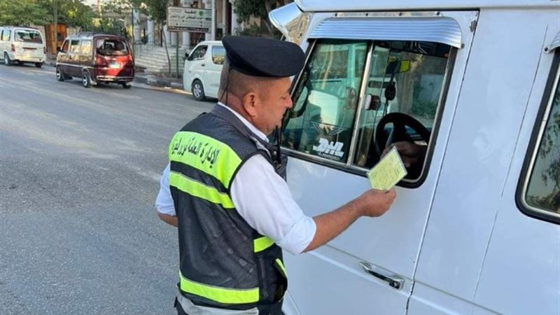 ضبط السائقين المخالفين بالجيزة
