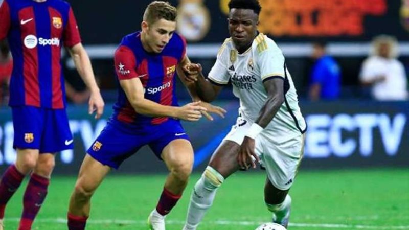 ريال مدريد وبرشلونة