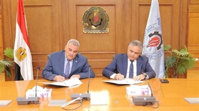 تفاصيل برتوكول تعاون بين حماية البحيرات وكلية الثروة السمكية بجامعه السويس(صور)