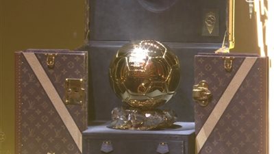غياب ميسي ورونالدو، القائمة الكاملة للفائزين بالكرة الذهبية لعام 2024