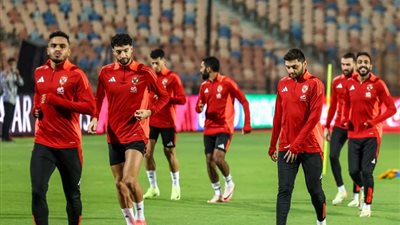 الأهلي يواجه العين الإماراتي في قمة نارية بكأس إنتركونتيننتال اليوم