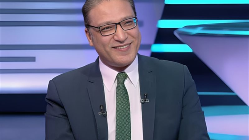 الكاتب الصحفي إسلام عفيفي