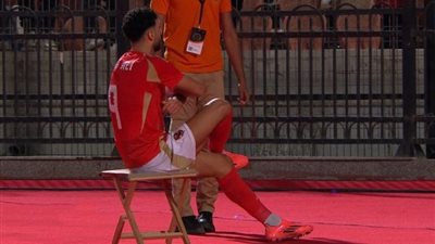 التقدم أحمر، شوط أول من طرف واحد بين الأهلي والعين بكأس إنتركونتننتال
