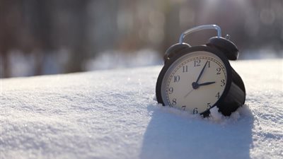 خلال ساعات، مواعيد البنوك والمترو الجديدة حسب التوقيت الشتوي