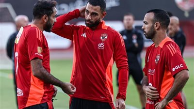 ظهور كهربا وداري على دكة بدلاء الأهلي أمام العين الإماراتي في كأس إنتركونتيننتال