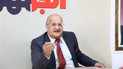 مستشار وزير التموين لـ الذهب: 100 مليار دولار طلبات ذهب جديدة عالميًا