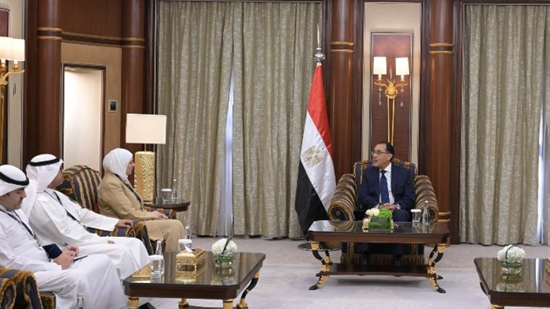 رئيس الوزراء يستقبل وزيرة المالية الكويتية