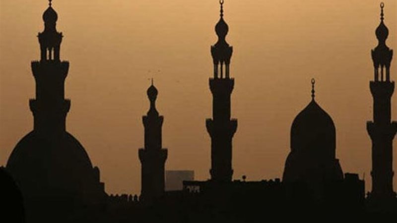 موعد أذان العشاء في التوقيت الشتوي بمصر