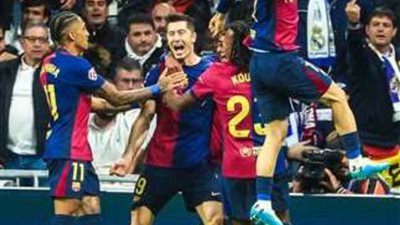 برشلونة يهز شباك اسبانيول بالثلاثية في الشوط الأول بالدوري الاسباني