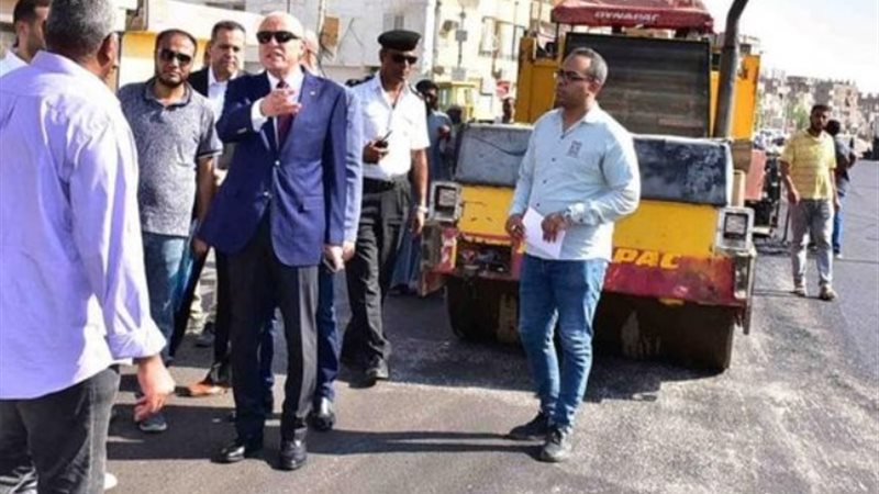 محافظ الأقصر يتابع رفع كفاءة الطرق