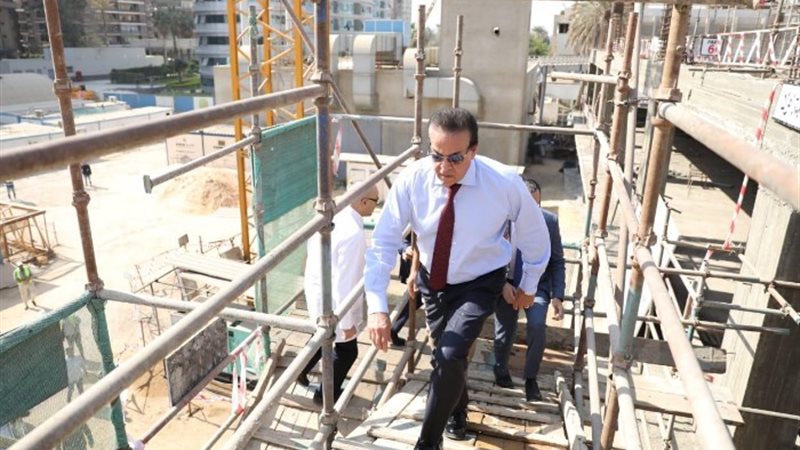 خلال تفقد مبنى الامتداد الرئيسي لمعهد ناصر