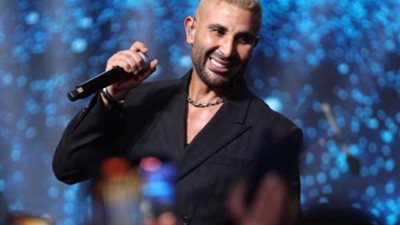 «لسه بلين»، هل تأثر صوت أحمد سعد بعد خضوعه لعملية في فمه؟