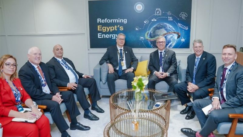 صورة من الإجتماع