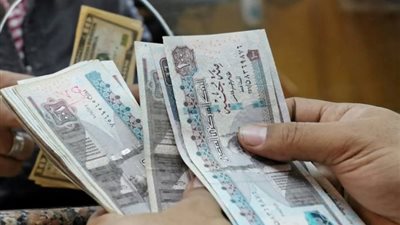 قرار جديد من الحكومة، زيادة في المرتبات والمعاشات في هذا الموعد