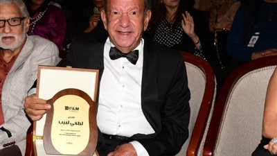 تكريم لطفي لبيب، أبرز لقطات حفل ختام مهرجان VS-FILM للأفلام القصيرة