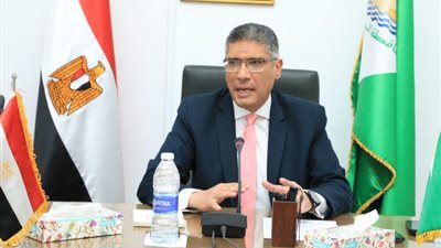 الجيزة: تخصيص شباك محدد لاستخراج رخص المحال العامة بالمراكز التكنولوجية