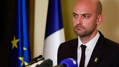 الاحتلال يقتحم كنيسة في «القدس» تديرها باريس، ووزير خارجية فرنسا يرفض الدخول
