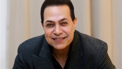 حكيم يرقص مع الجمهور عقب اتهامه بالمخدرات (فيديو)