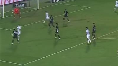 موقف محرج لـ محمد الكواليني معلق مباراة الزمالك وسموحة على الهواء