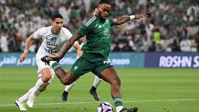 الأهلي يخطف 3 نقاط ثمينة من الرائد بهدفين نظيفين في دوري روشن