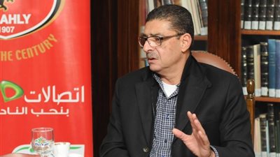أبو ريدة يقدم أوراق ترشحه في انتخابات اتحاد الكرة الخميس وطاهر يعتذر