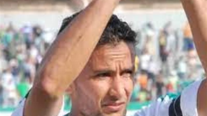 النجم الليبي خالد حسين