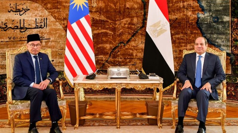 الرئيس السيسي ورئيس الوزراء الماليزي
