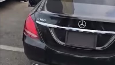 للهروب من الرادار، القبض على صاحب سيارة لطمسه لوحاتها بطريقة مبتكرة (فيديو)