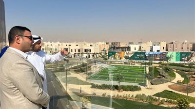 وزير الإسكان يزور مشروع الفرسان بالرياض ويبحث تعزيز التعاون مع السعودية