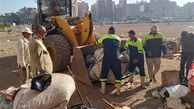 تشكيل لجنة لرفع الكيانات الثابتة لتجميع الخردة بشوارع المنصورة