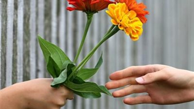 «رد الجميل لكل حبايبك»، النهارده اليوم العالمي للطف ماذا تعرف عنه؟