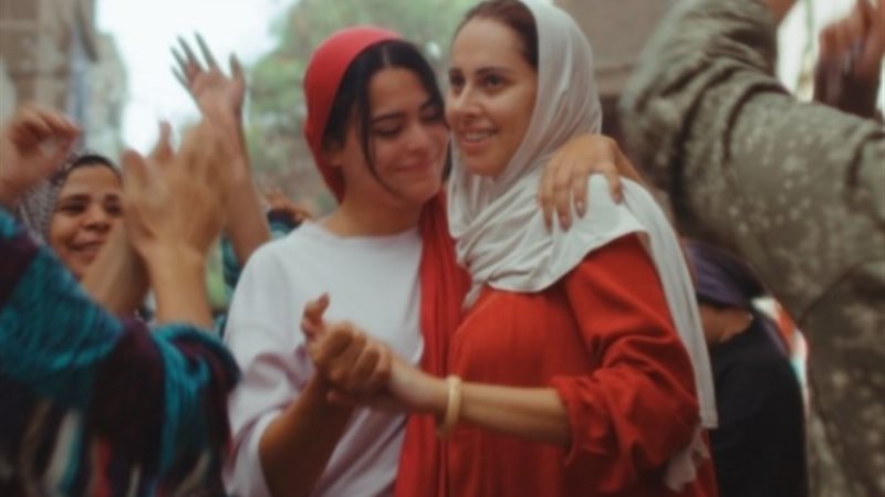 فيلم الفستان الأبيض
