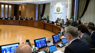 رئيس الوزراء يوجه بتفعيل التعاون مع أذربيجان فى «الصحة والبترول»