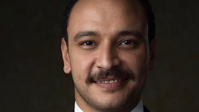 الموت يفجع  الفنان أحمد خالد صالح