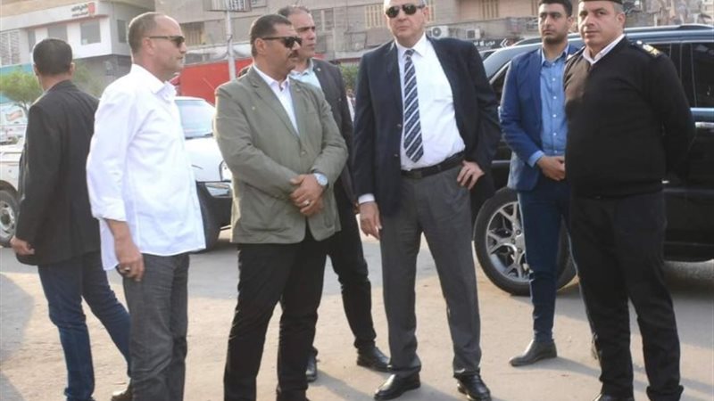جولة تفقدية لمحافظ الغربية بميدان المحطة بالمحلة