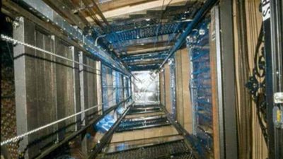 تصريح بدفن شاب لقي مصرعه إثر سقوط اسانسير داخل عقار سكني بالعجوزة