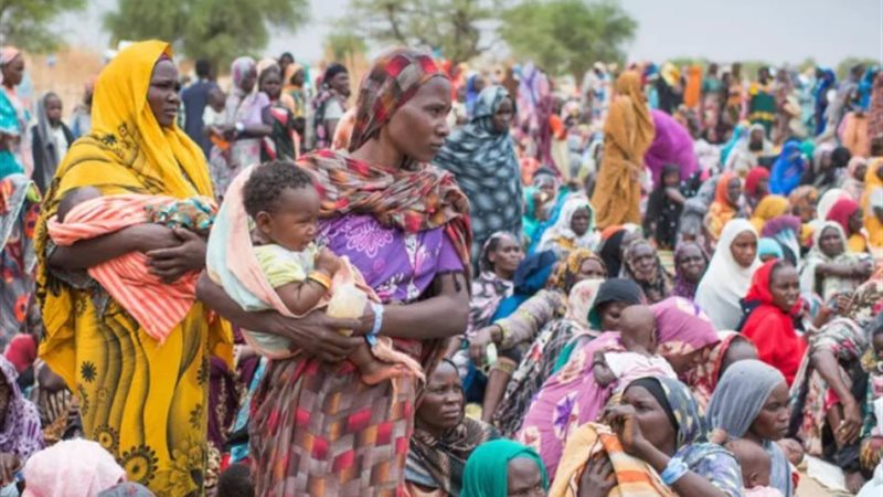 معاناة النساء السودانيات النازحات