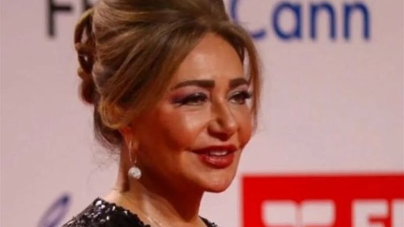 ليلى علوي