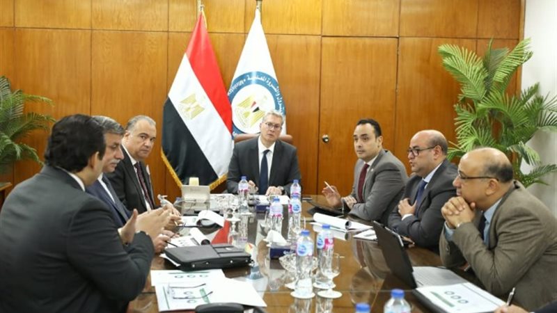 وزير البترول