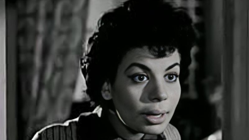 الفنانة خيرية أحمد