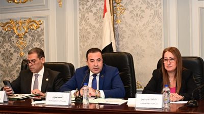 رئيس البريد لـ
