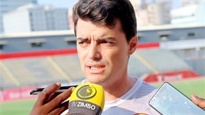 مدرب أنجولا: لوكمان يستحق جائزة لاعب 2024 في قارة أفريقيا (خاص)