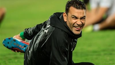 عصام الحضري: منتخب مصر «ملوش شكل» تحت قيادة حسام حسن